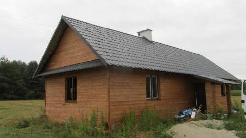 Działka zabudowana domem nowym w Czerwonej Woli