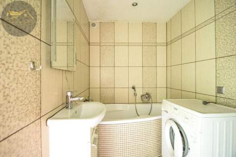 PÓŁ DOMU NA SPRZEDAŻ - 160M2 - DO REMOMTU - WITKÓW