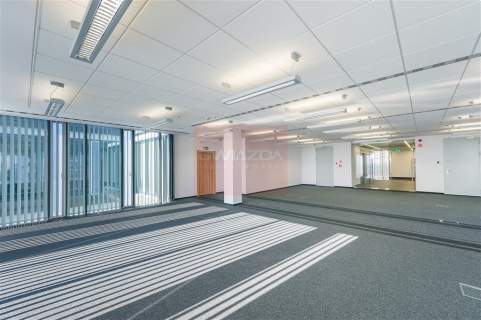 Nieruchomość komercyjna do wynajęcia, 1300 m2, Warszawa