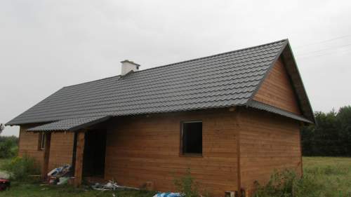 Działka zabudowana domem nowym w Czerwonej Woli