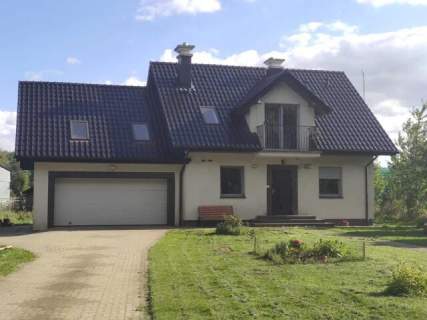 Dom wolnostojący-malownicza okolica-działka 3000m2