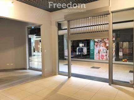 Lokal handlowy z najemcą w Galerii Mazurskiej
