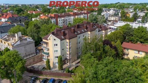 Budynek- 27 mieszkań i lokal, Włochy ul. Techników