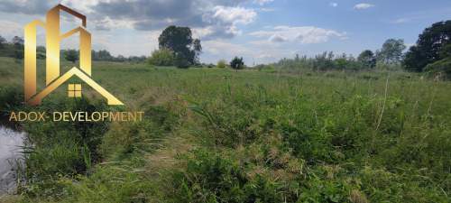 1,5 ha z dostępem do rzeki 26 km od centrum Wa-wy