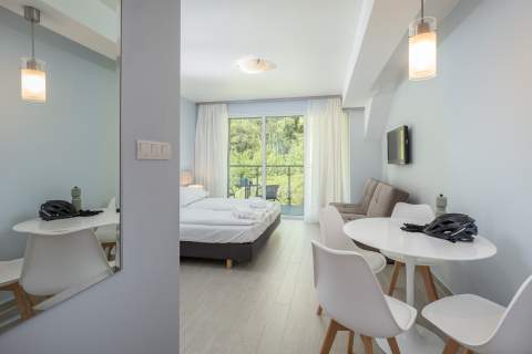 Czarna Góra Resort- studio z miejscem postojowym