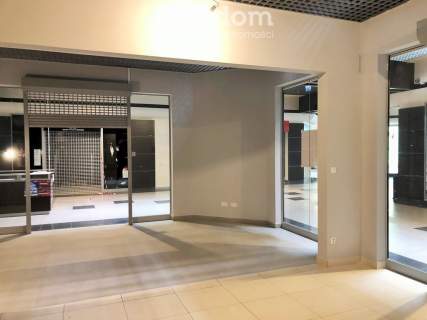 Lokal handlowy z najemcą w Galerii Mazurskiej