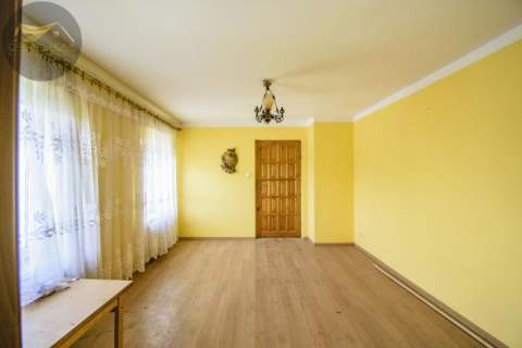 PÓŁ DOMU NA SPRZEDAŻ - 160M2 - DO REMOMTU - WITKÓW