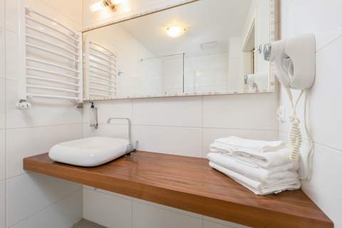 Czarna Góra Resort- studio z miejscem postojowym