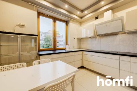 Przestronny apartament w doskonałej lokalizacji