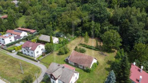 Działka 1295 m2 z warunkami zabudowy. Handzlówka