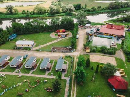 OŚRODEK WYPOCZYNKOWY W KRZEMIENNEJ NAD SANEM Z OGROMNYM ŁOWISKIEM