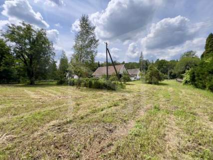 Działka 1295 m2 z warunkami zabudowy. Handzlówka
