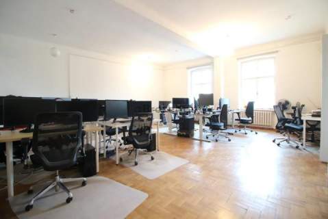 Stare Miasto, ul. Karmelicka 230 m2