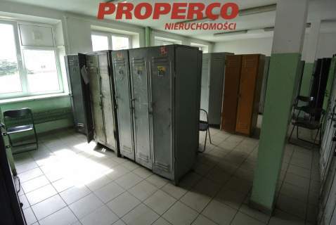 Hala 1645 m2 i biura ok. 500m2 , Kielce