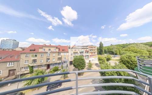 Mieszkanie 132 mkw, 4 pok, 4 balkony, klimatyzacja
