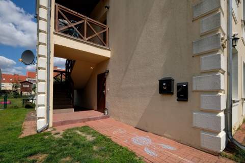Bezczynszowe, z ogródkiem 150 m2 i garażem 17 m2