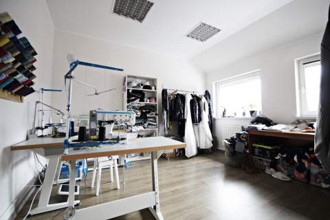 Lokal handlowo-usługowy 150 m2 z Najemcami