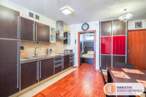 APARTAMENT NAD MORZEM IDEALNY DO WYPOCZYNKU