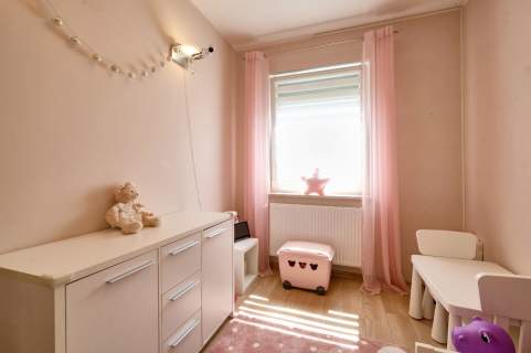 Bezczynszowe, z ogródkiem 150 m2 i garażem 17 m2