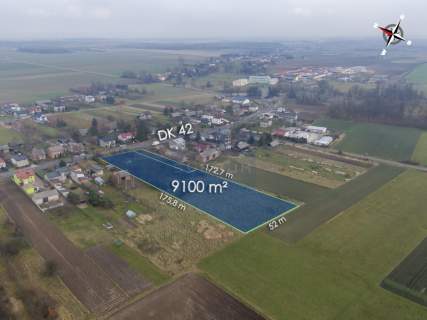 Działka z drewnianym budynkiem Jedlno Pierwsze