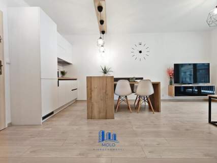 Apartament 400m od morza z basenem i klimatyzacją