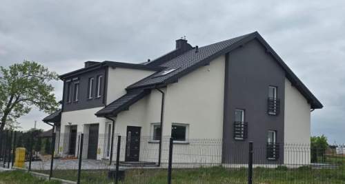 Przestronny, Nowo Wybudowany Dom na Sprzedaż - Idealne Miejsce...