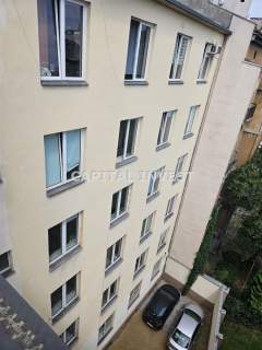 Biurowiec wynajęty