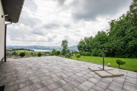 Dom z pięknym widokiem. Działka 1300m2.