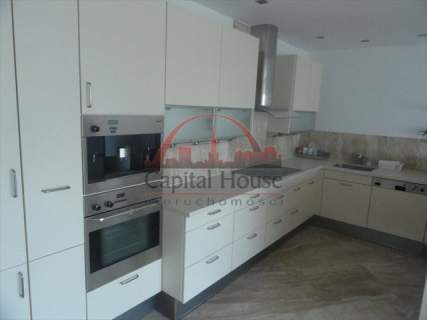 Apartamebt przy Królikarni czynsz w cenie