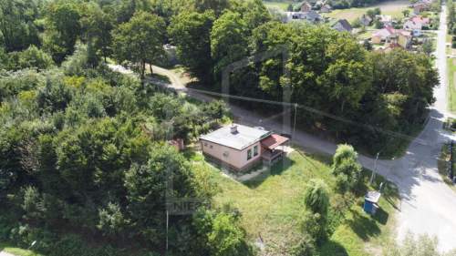 Bud. handlowo-usługowy- 60m2- Bieździadka -7 ar