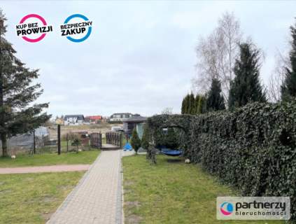 DOM Z 4 NIEZALEŻNYMI APARTAMENTAMI