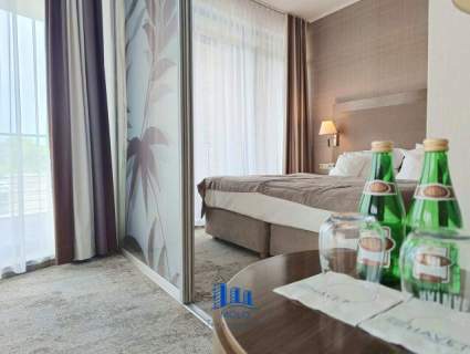 Apartament z widokiem na morze i prywatna plażą