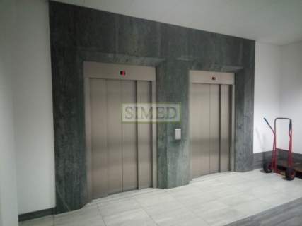 Biuro 202 m 2 ,dostęp 24h, parking ,ochrona