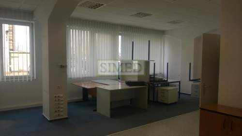 Biuro 202 m 2 ,dostęp 24h, parking ,ochrona