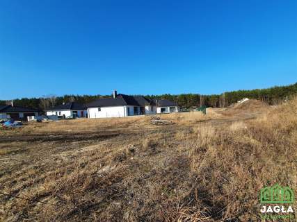 Murowaniec działka 880m2 -wylane fundamenty