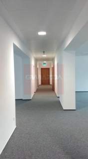 Nieruchomość komercyjna do wynajęcia, 262 m2, Warszawa