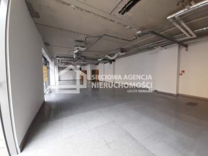 Lokal usługowy w atrakcyjnej lokalizacji w centrum
