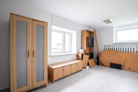 Do wynajęcia hala biura 1000m2. Nowy Targ.