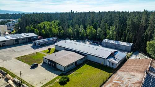 Do wynajęcia hala biura 1000m2. Nowy Targ.