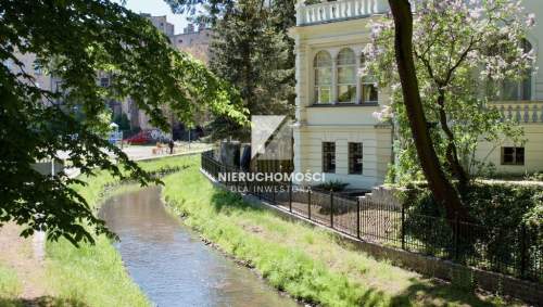 Wyjątkowy apartament z widokiem na rzekę Kłodawkę