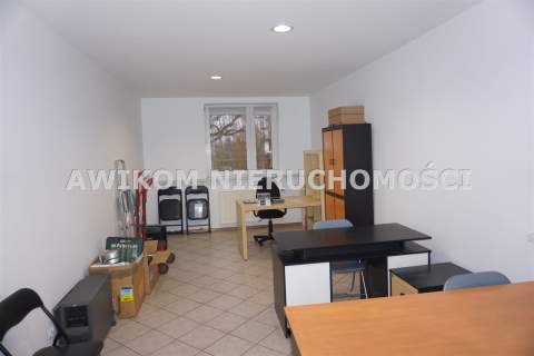 Nieruchomość komercyjna do wynajęcia, 27 m2, Skierniewice