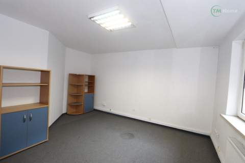 Lokal mieszkalny, idealny pod inwestycję.