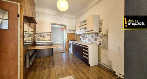 Kamienica 130m2 w Starachowicach przy rynku