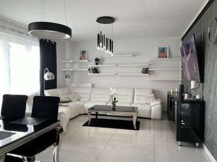 Nowoczesny i ponadczasowy apartament na Wilanowie