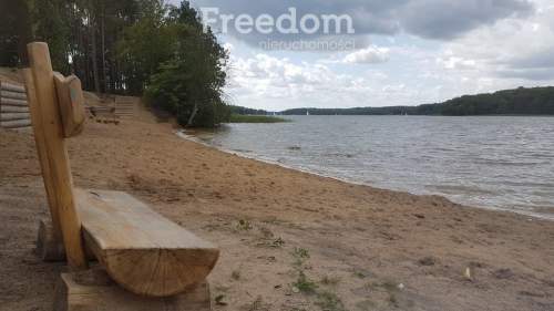 Działka budowlana w pobliżu jeziora Jeziorak