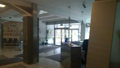 Biuro 202 m 2 ,dostęp 24h, parking ,ochrona