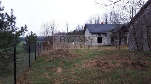 Nieruchomość zabudowana w Głęboczycy