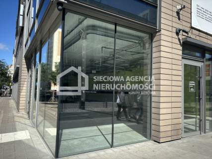 Lokal usługowy w atrakcyjnej lokalizacji w centrum