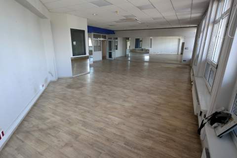 158 m2 LOKAL WYNAJMĘ 3900 zł Bartodzieje 