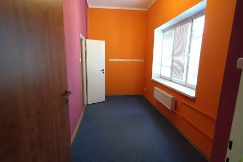 158 m2 LOKAL WYNAJMĘ 3900 zł Bartodzieje 